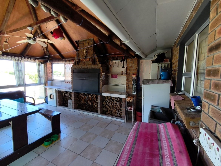 2 Bedroom Property for Sale in De Kelders Western Cape